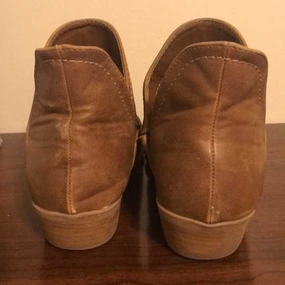 Ankle Boots | Tan - Picture 2 of 3
